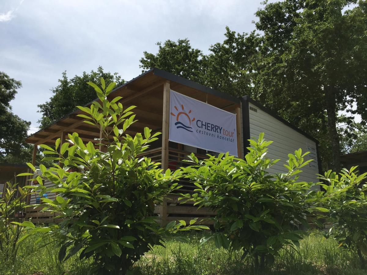 Cherry Premium Adria Mobile Homes Zelena Laguna Poreč Eksteriør billede